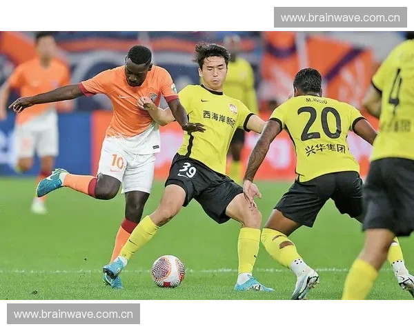 激情燃夏沙滩足球联赛点燃海岸城市运动热潮